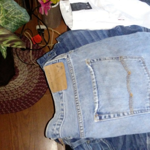 Jeans - Picture 2 of 2